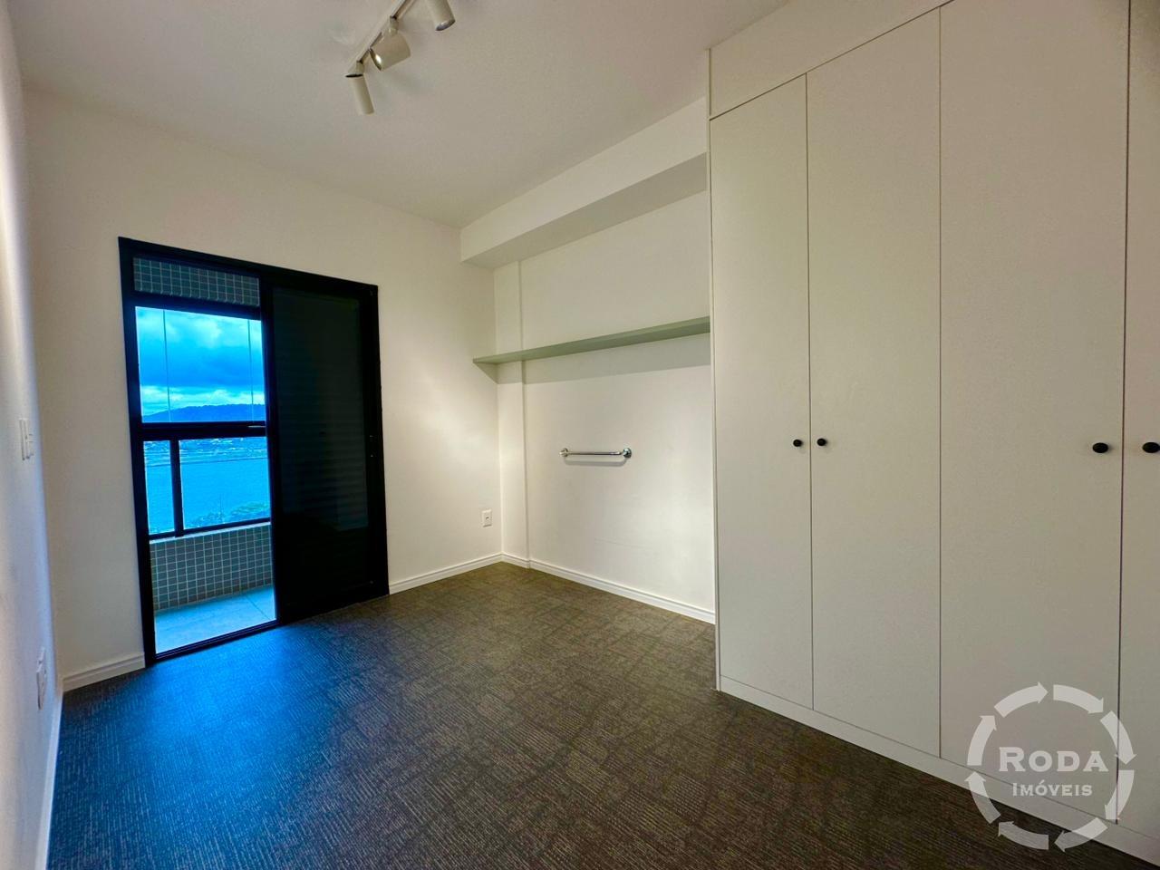 Apartamento à venda no Ponta da Praia: 