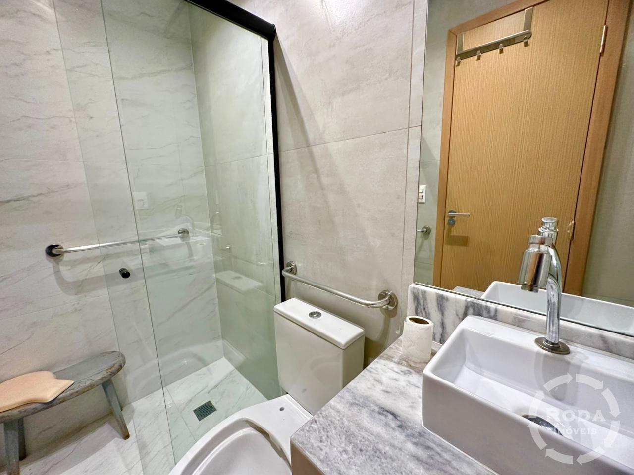 Apartamento à venda no Ponta da Praia: 