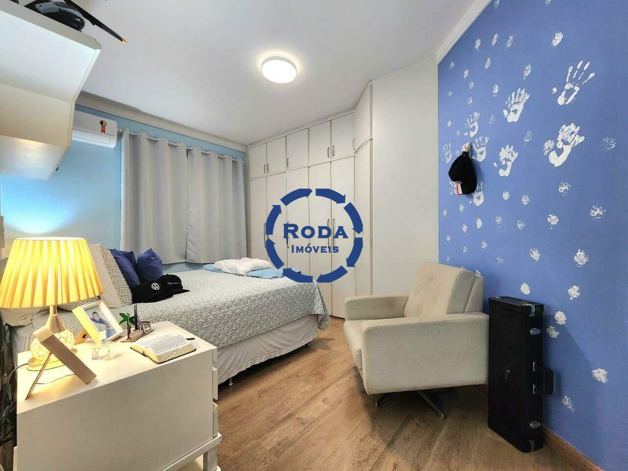 Apartamento à venda no Embaré: