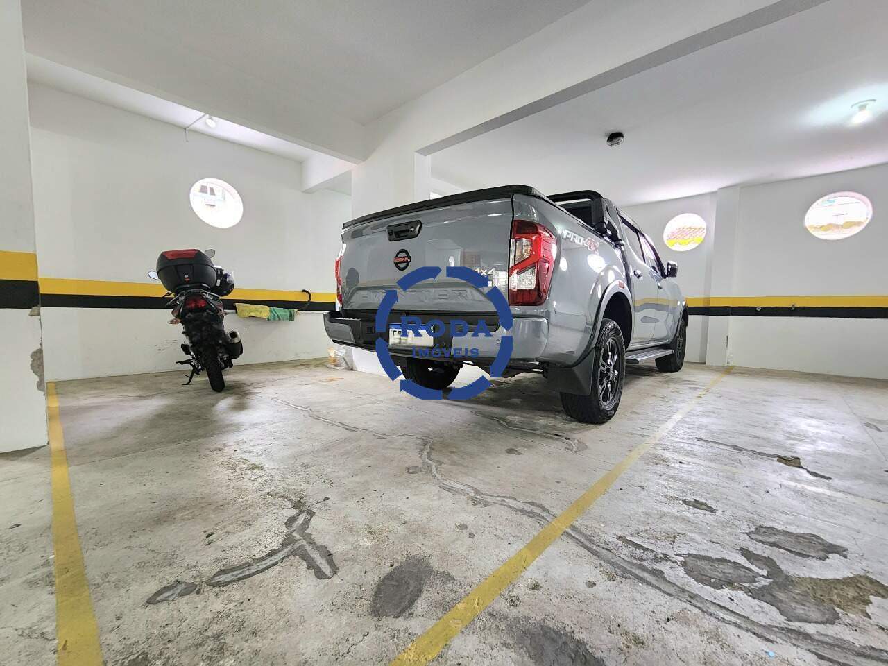 Apartamento à venda no Embaré: