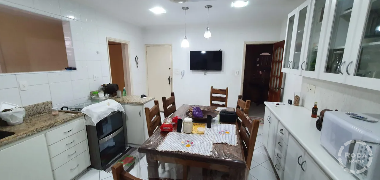 Apartamento à venda no Ponta da Praia: 