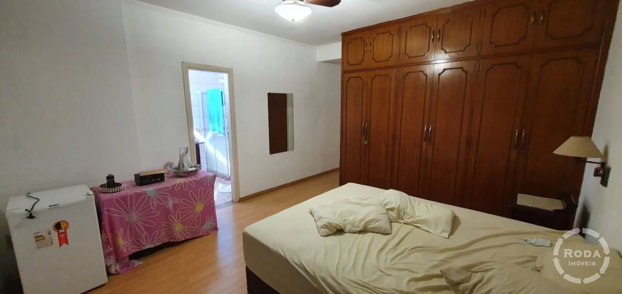 Apartamento à venda no Ponta da Praia: 