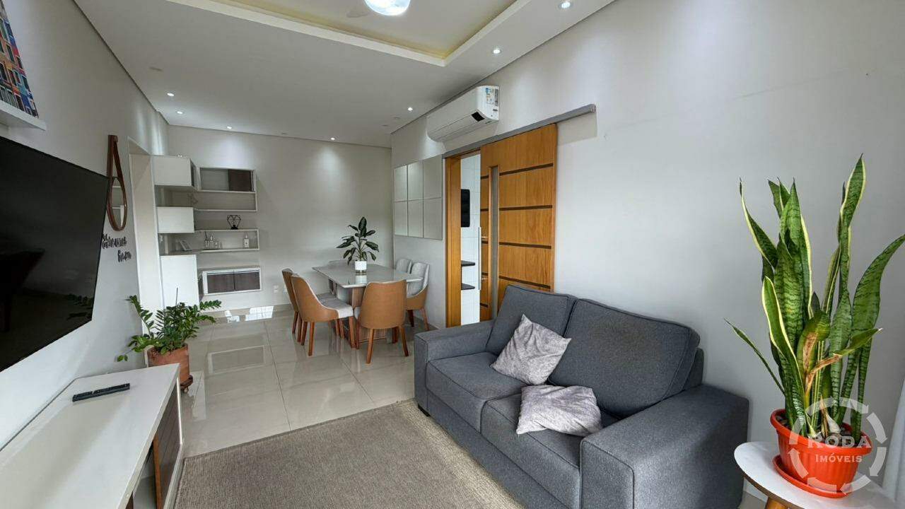 Apartamento à venda no Campo Grande: 