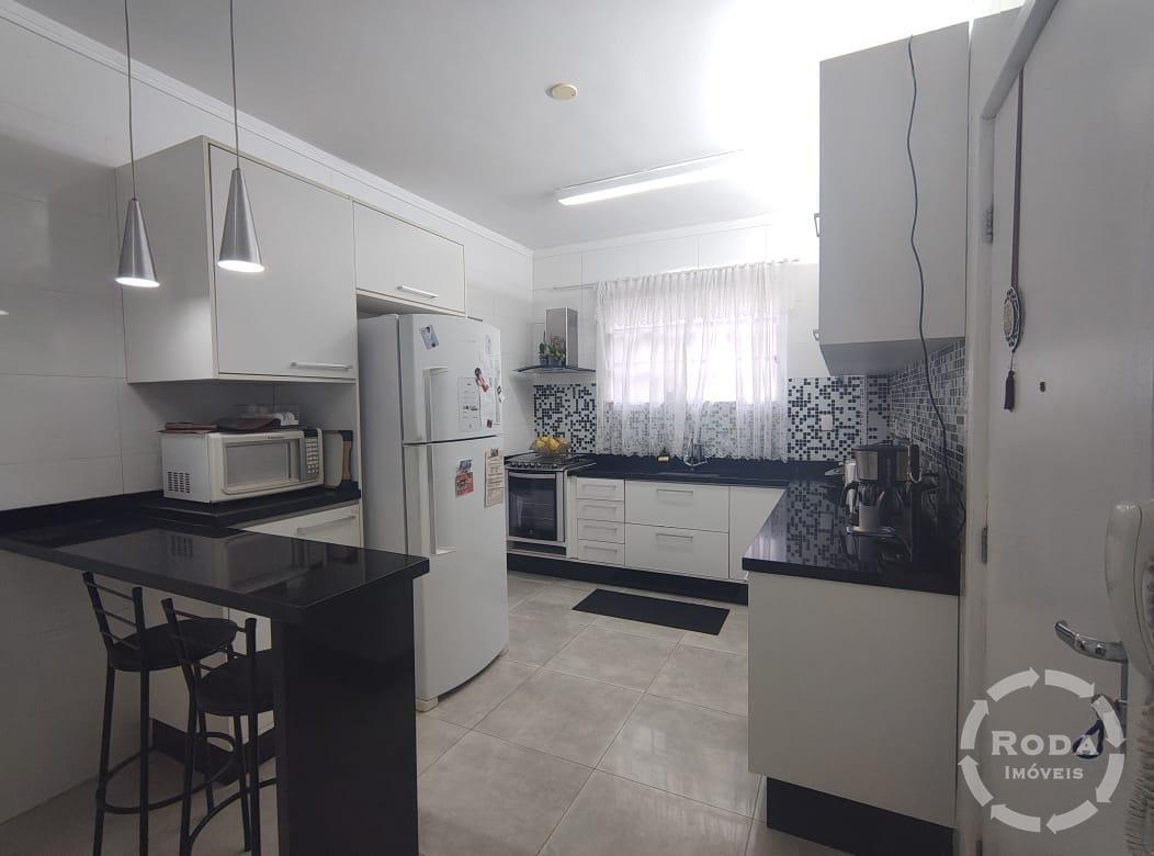 Apartamento à venda no Ponta da Praia: 