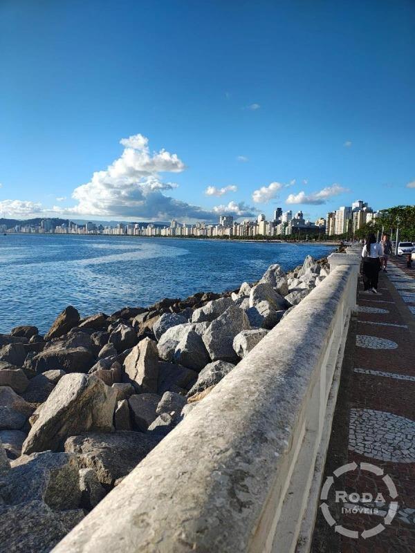 Apartamento à venda no Ponta da Praia: 