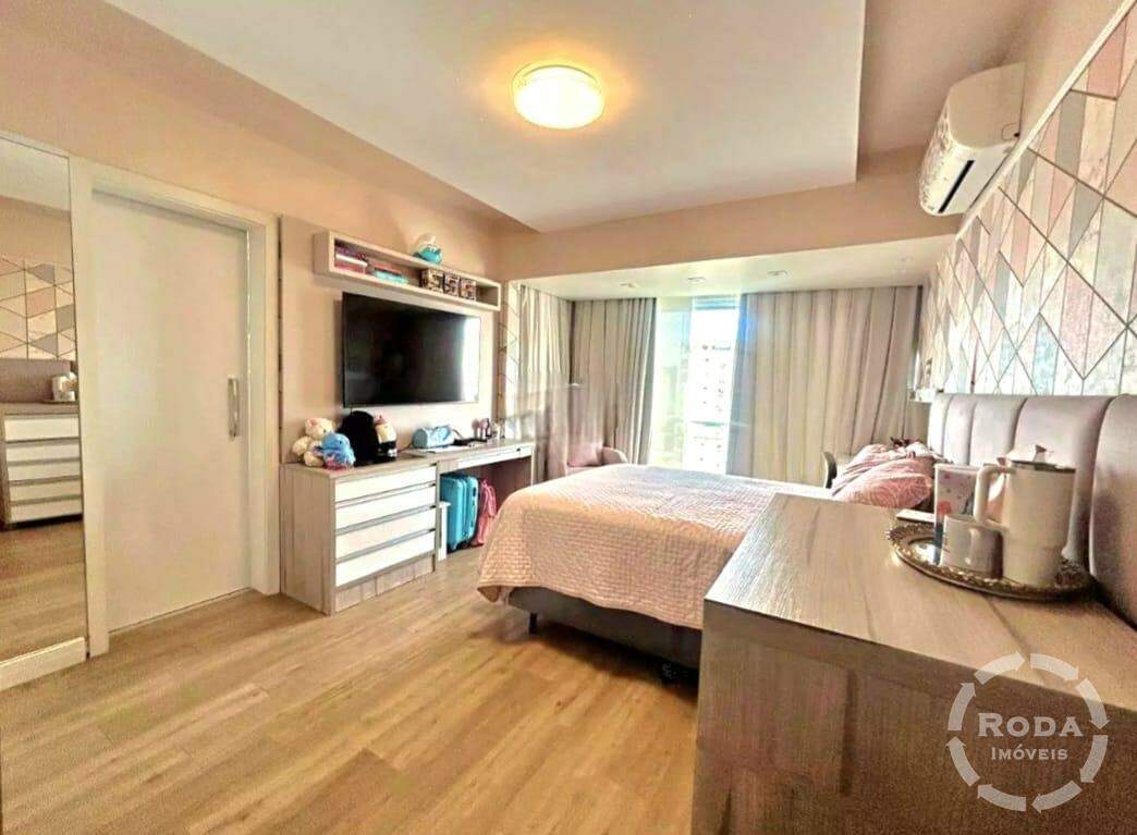Apartamento à venda no Ponta da Praia: 