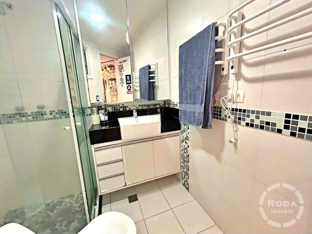 Apartamento à venda no Ponta da Praia: 