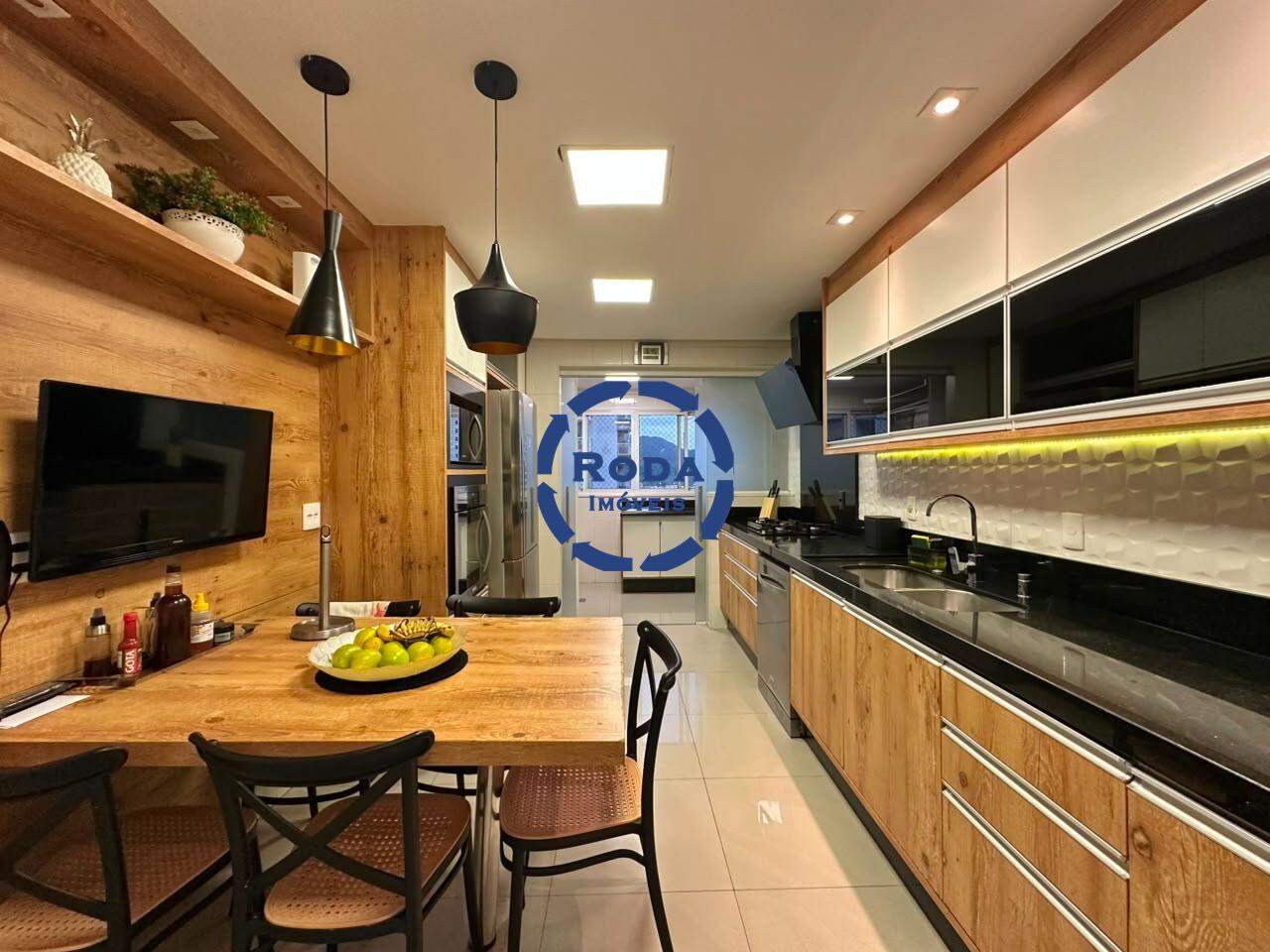 Apartamento à venda no Ponta da Praia: