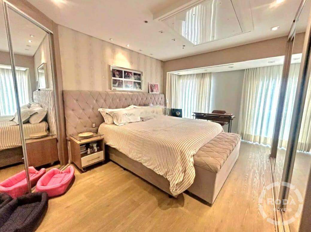 Apartamento à venda no Ponta da Praia: 