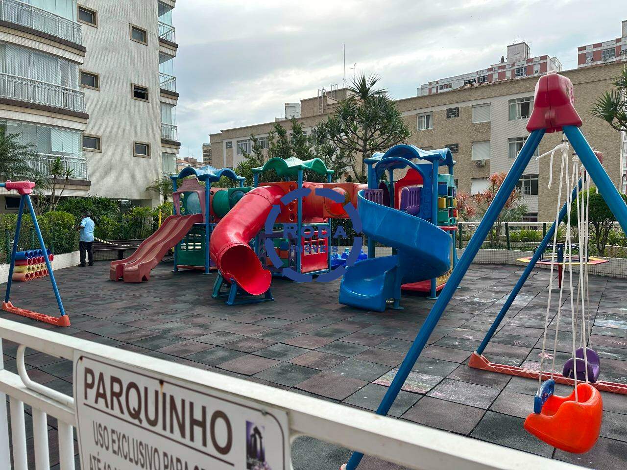 Apartamento à venda no Ponta da Praia: