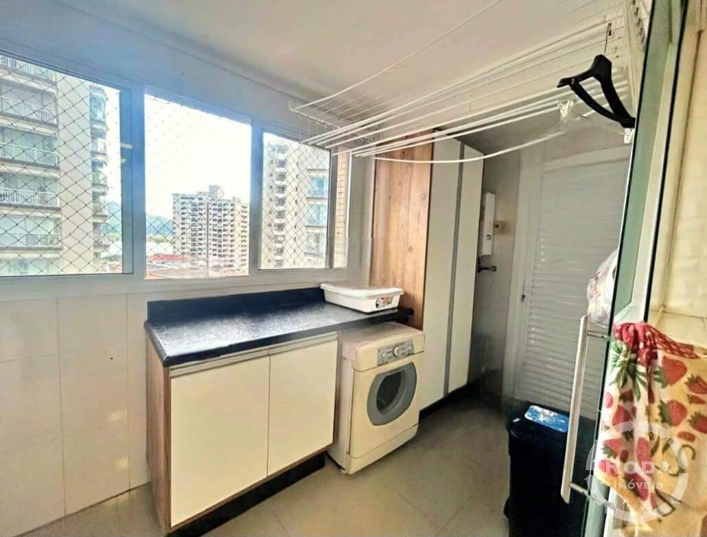 Apartamento à venda no Ponta da Praia: 