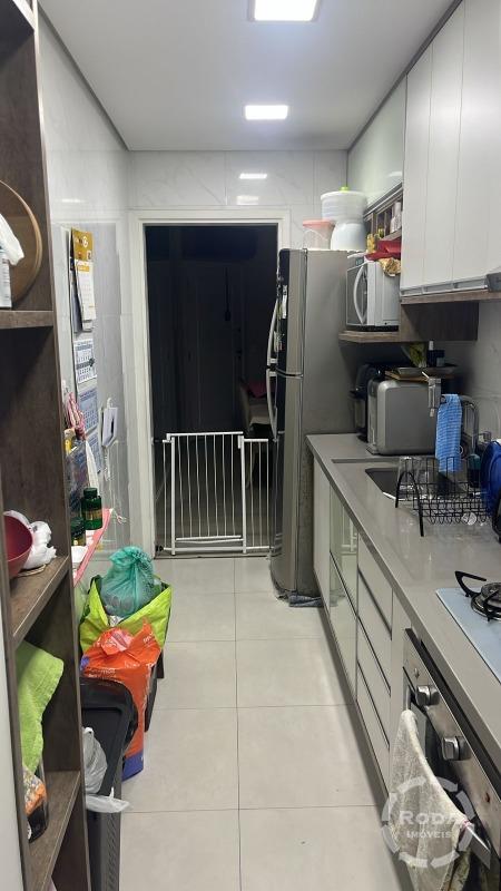 Apartamento à venda no Marapé: 