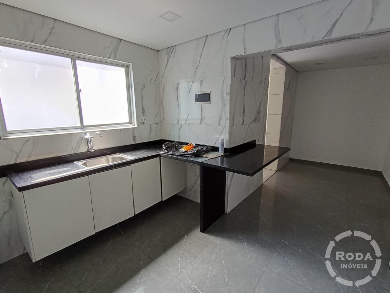 Sobrado Geminado à venda no Macuco: 