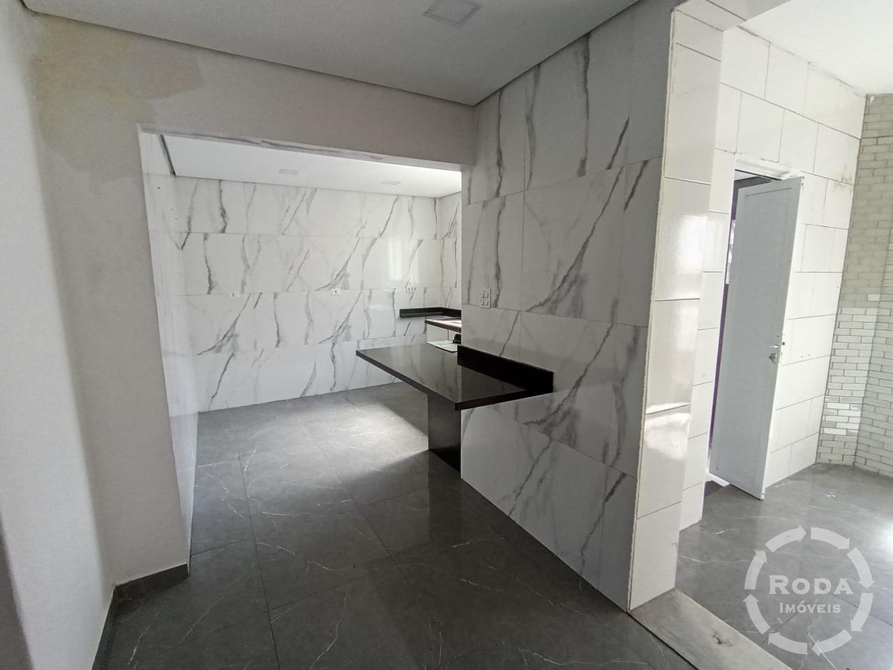 Sobrado Geminado à venda no Macuco: 