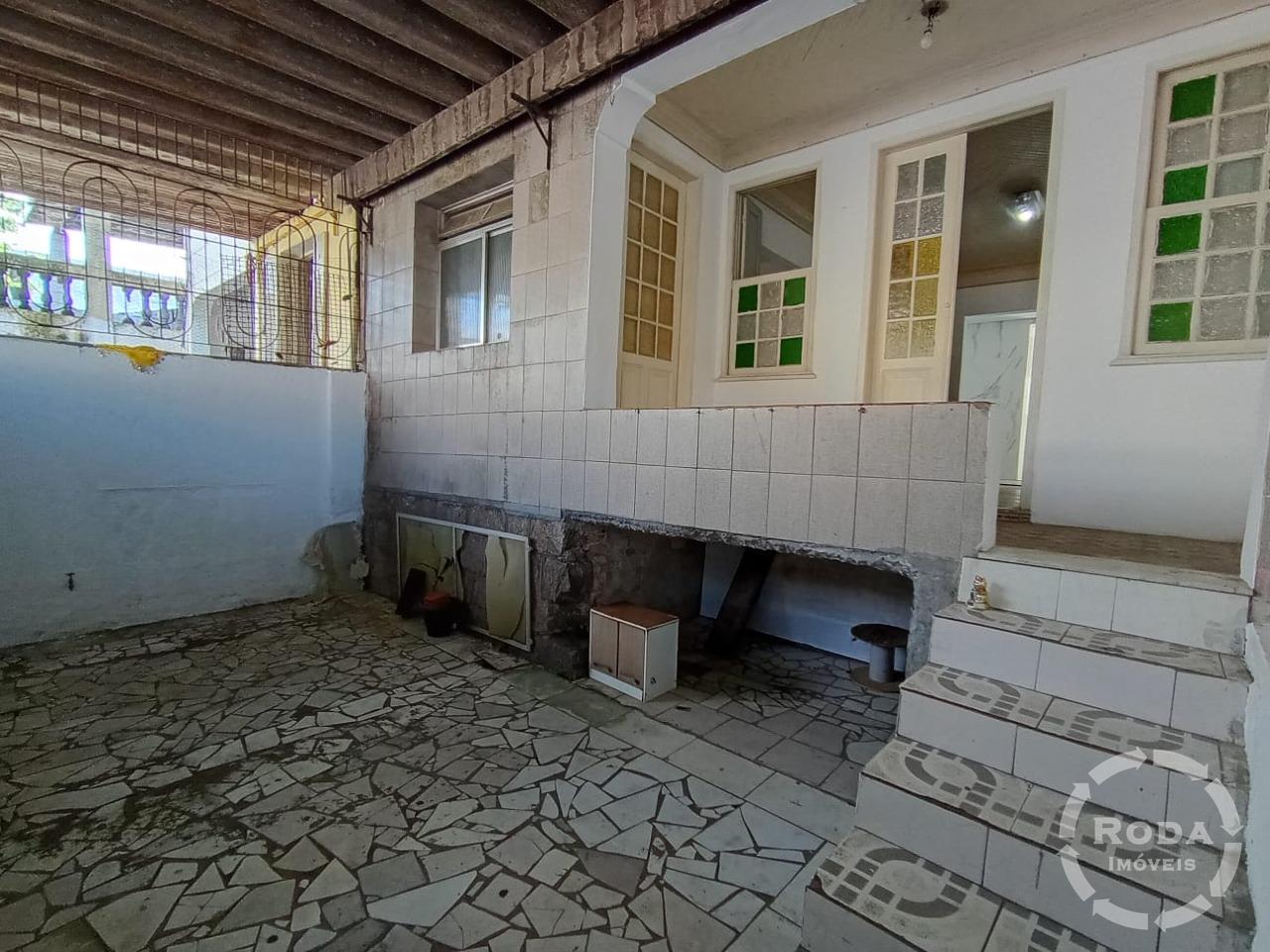 Sobrado Geminado à venda no Macuco: 