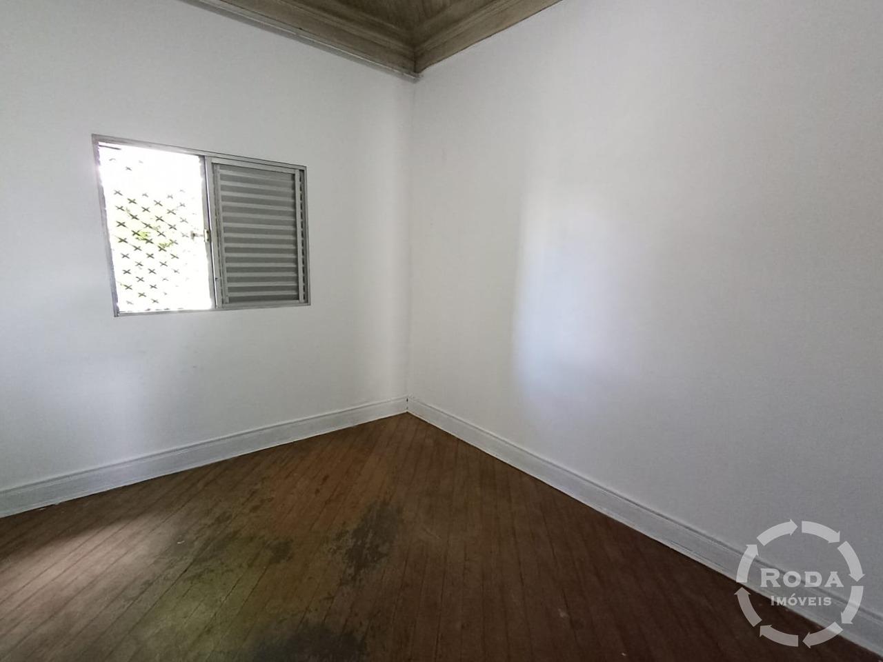 Sobrado Geminado à venda no Macuco: 