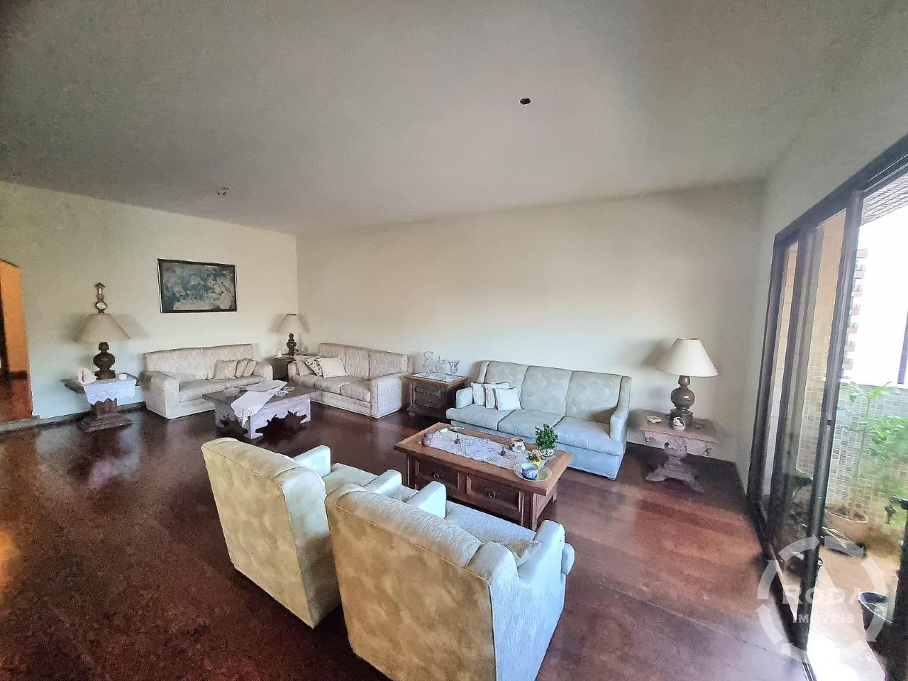 Apartamento à venda no Boqueirão: 