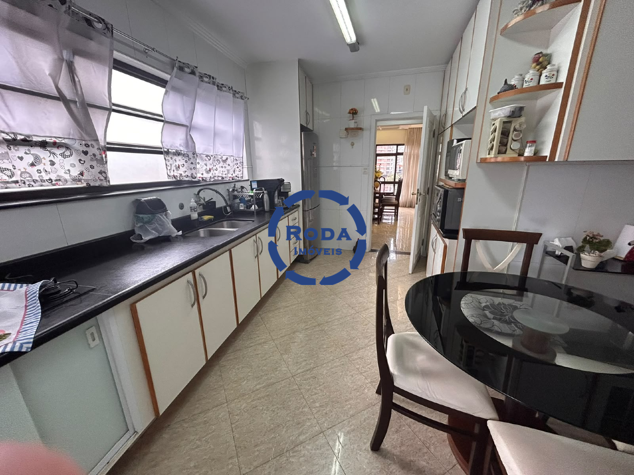 Apartamento à venda no Ponta da Praia: 