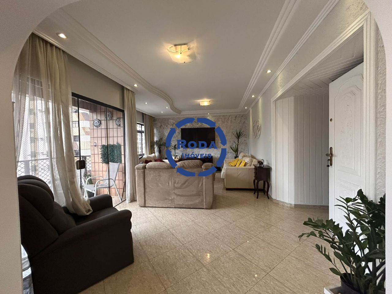 Apartamento à venda no Ponta da Praia: 