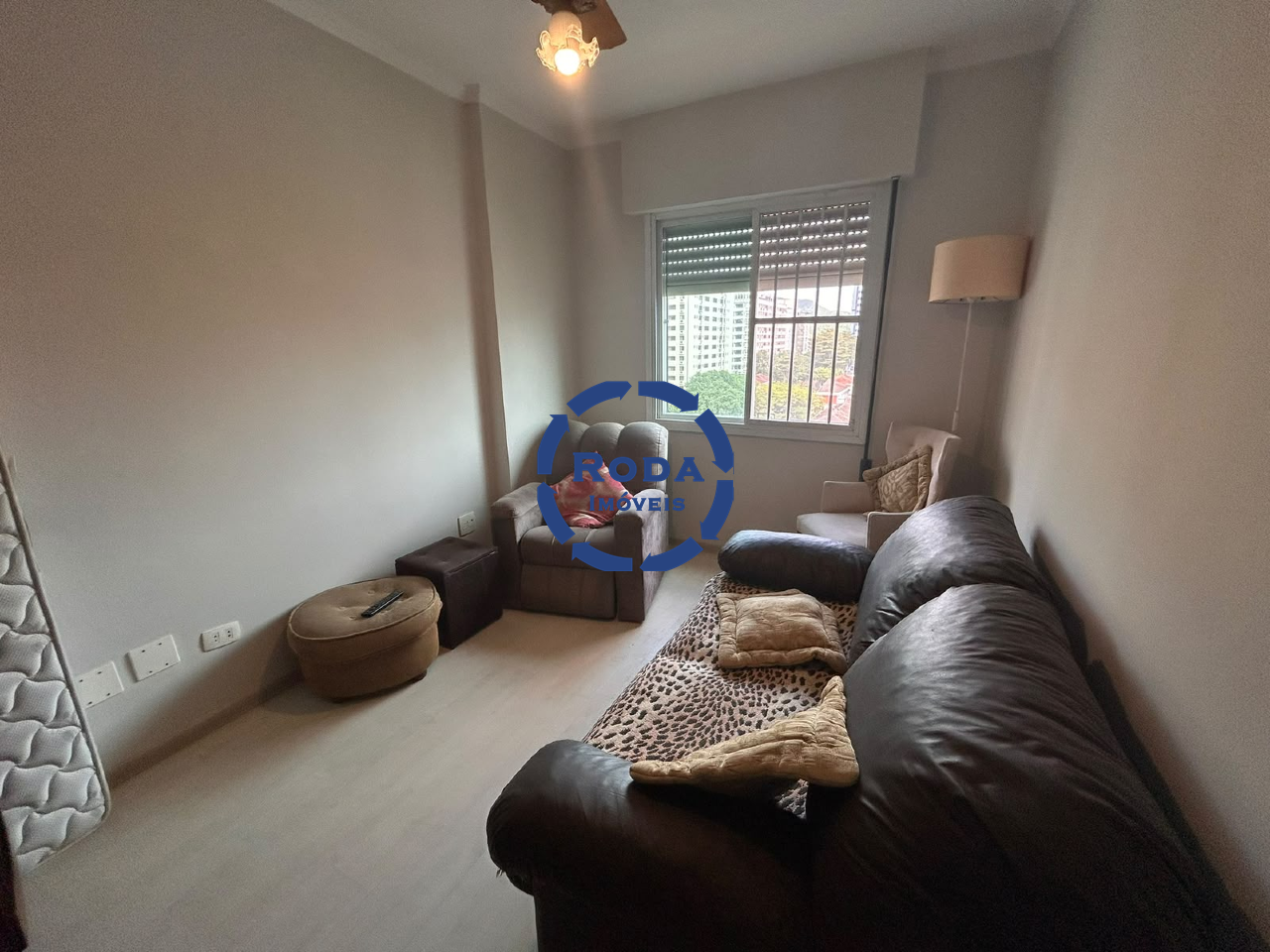 Apartamento à venda no Ponta da Praia: 