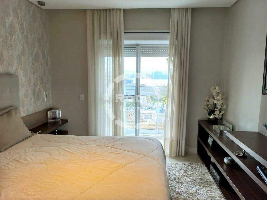 Apartamento à venda no Ponta da Praia: 