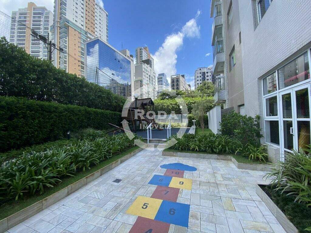Apartamento à venda no Ponta da Praia: 