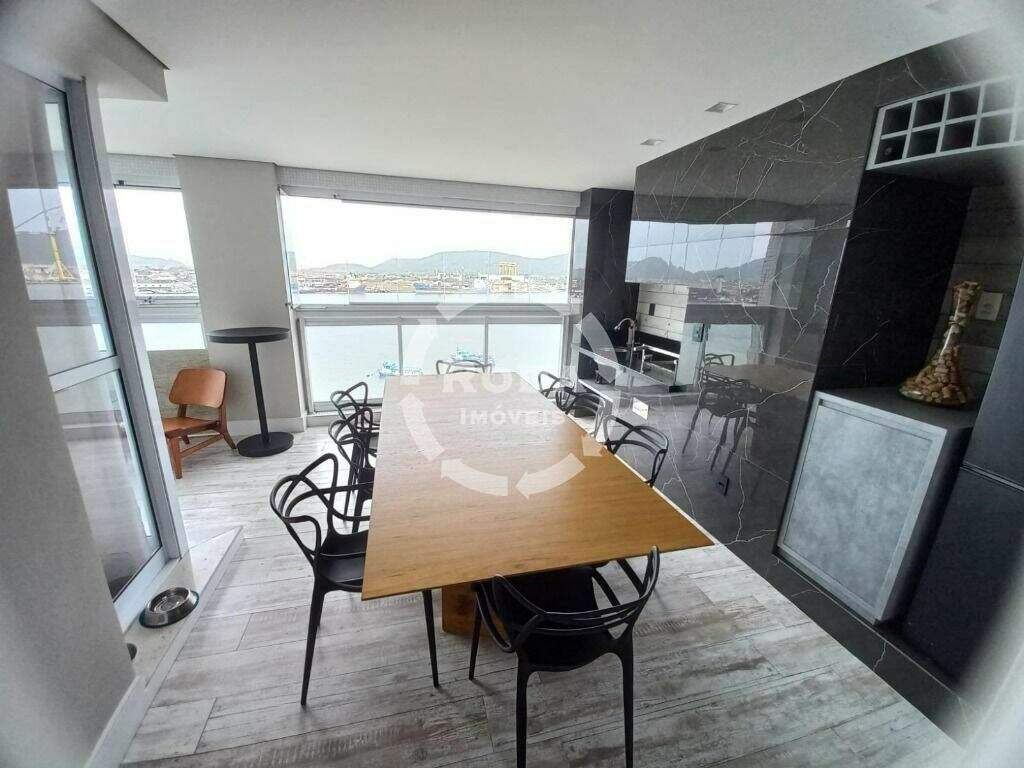 Apartamento à venda no Ponta da Praia: 