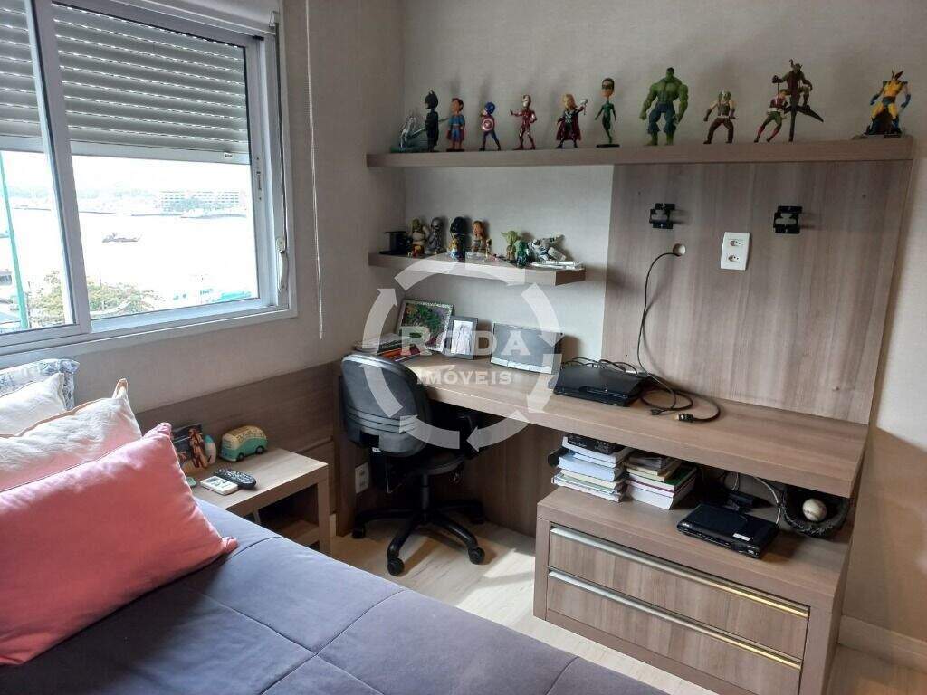Apartamento à venda no Ponta da Praia: 
