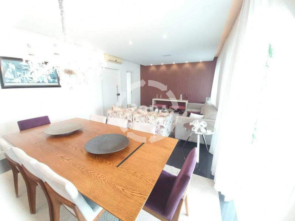 Apartamento à venda no Ponta da Praia: 