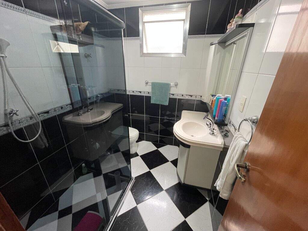 Apartamento à venda no Marapé: 