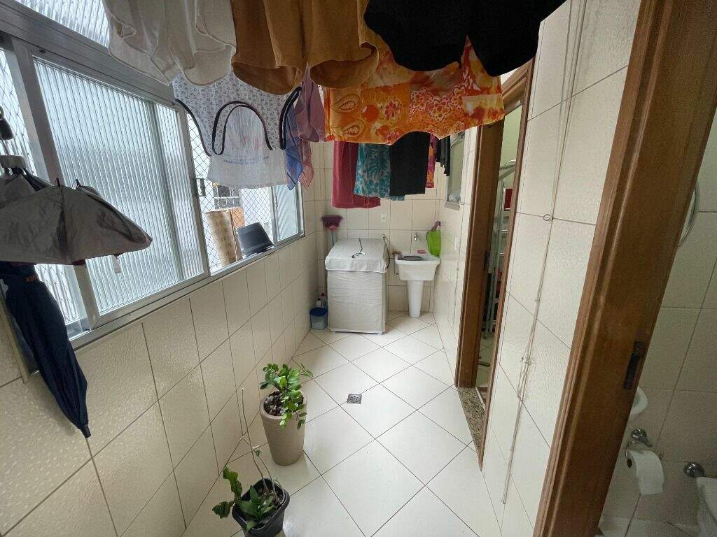 Apartamento à venda no Marapé: 