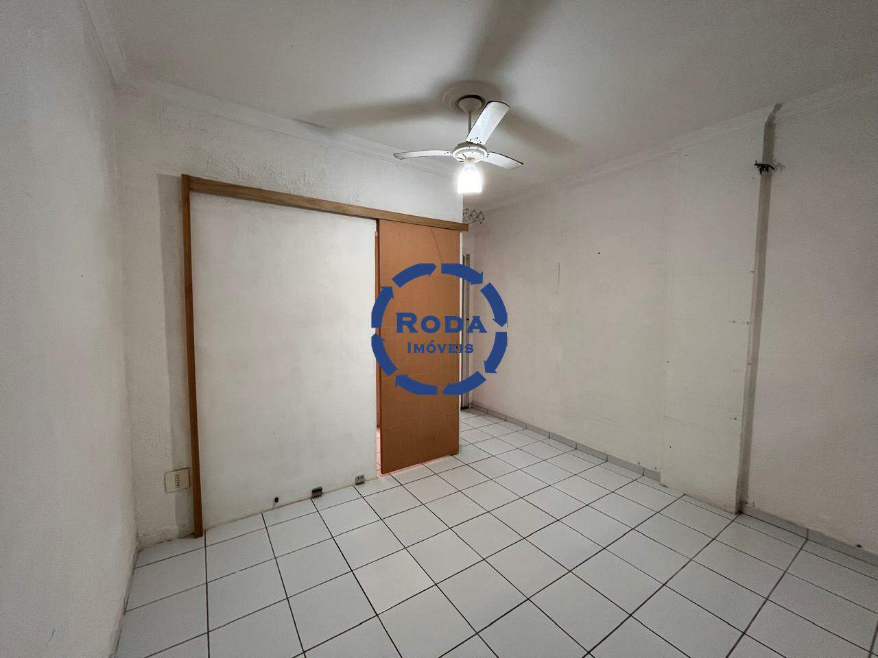 Sala Living à venda no Ponta da Praia: 