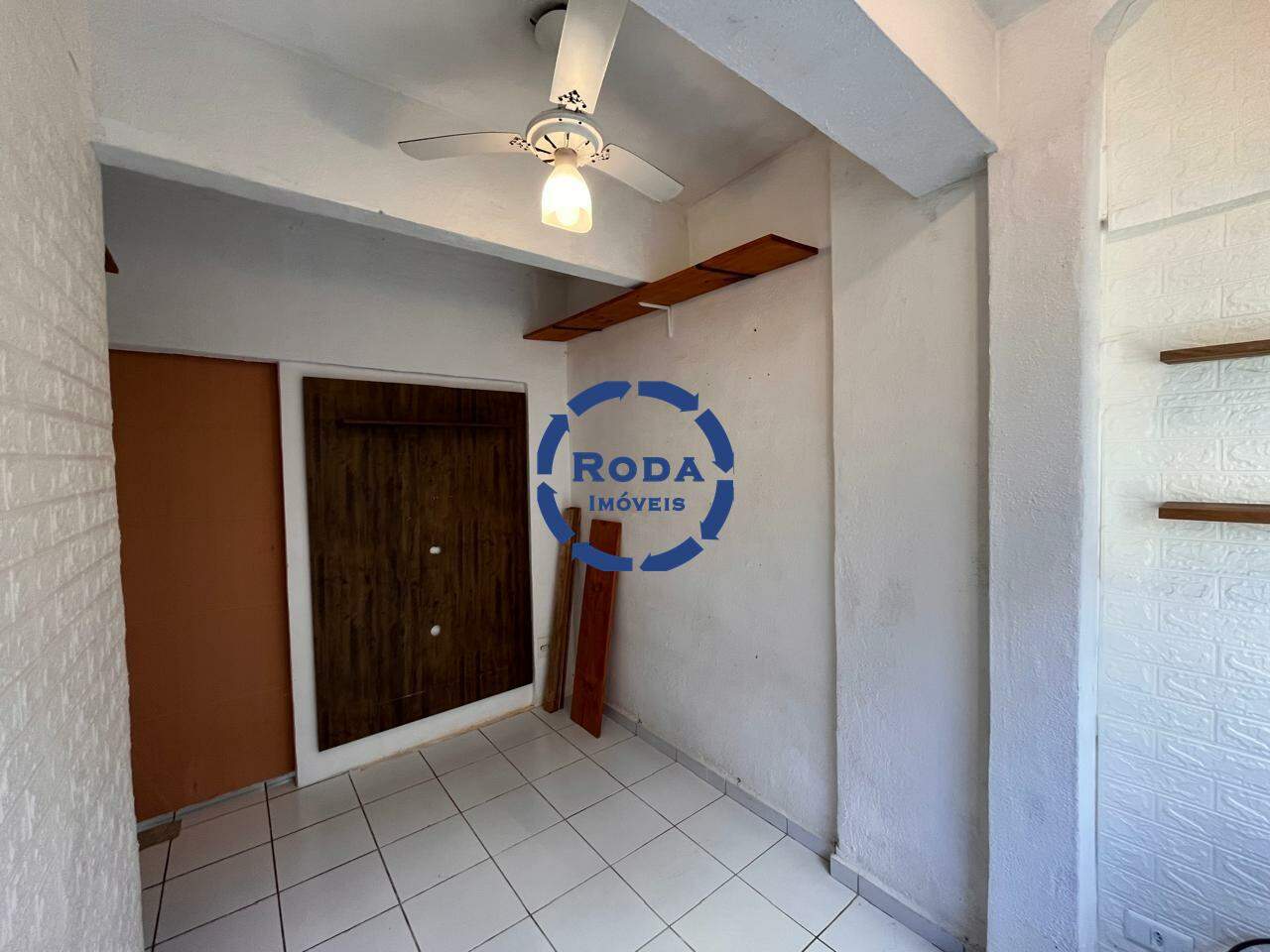Sala Living à venda no Ponta da Praia: 