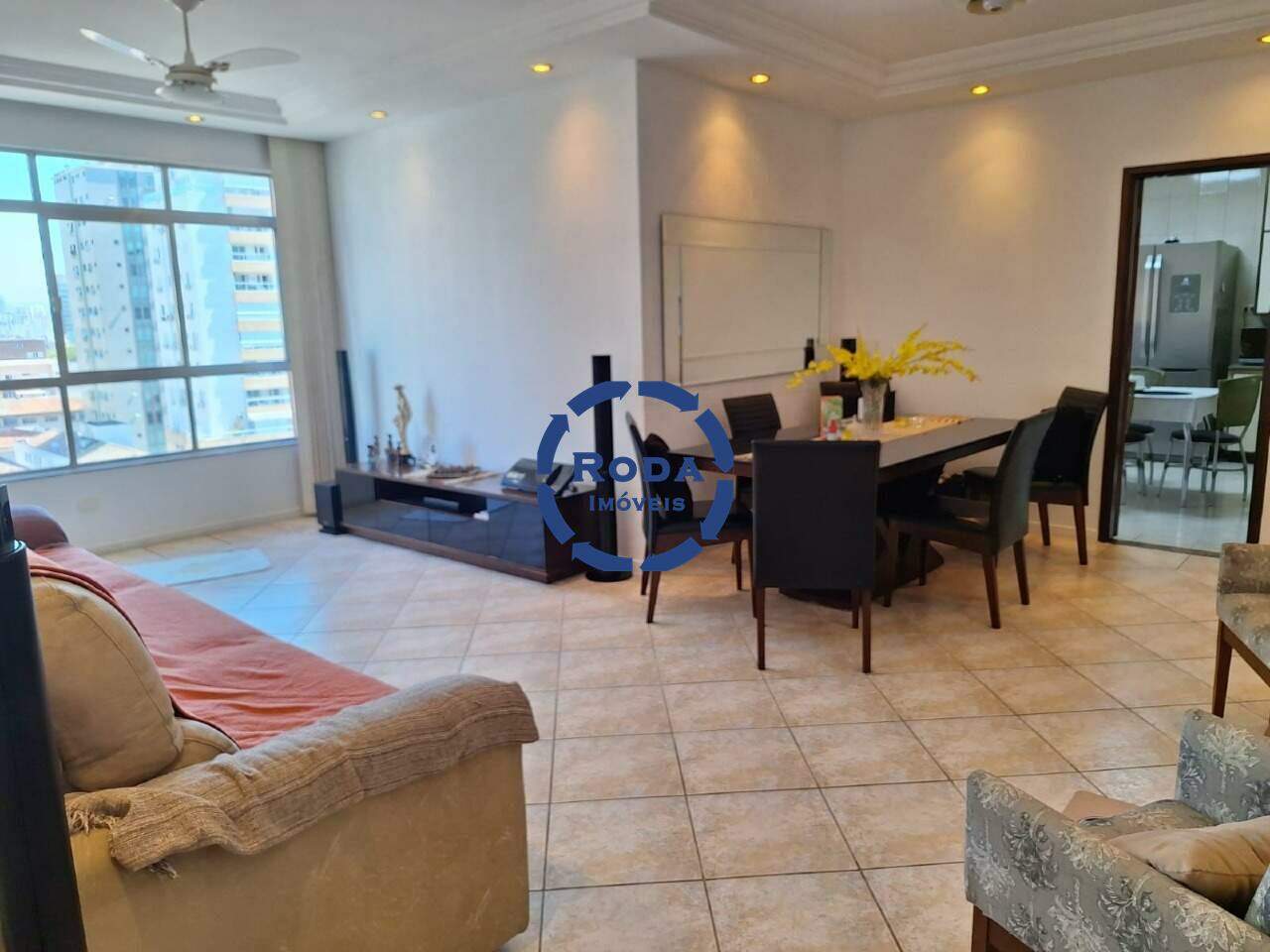 Apartamento à venda no Ponta da Praia: 