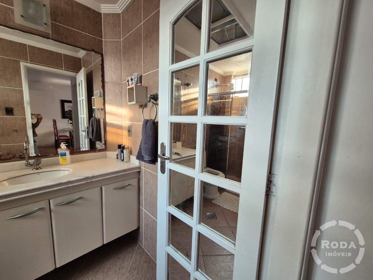 Apartamento à venda no Ponta da Praia: 