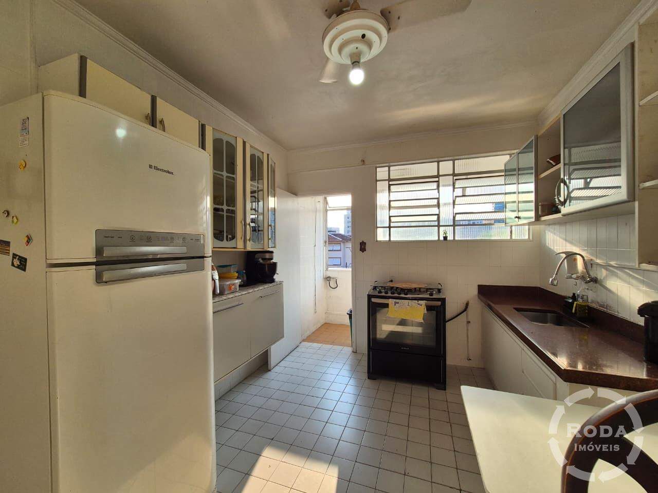 Apartamento à venda no Ponta da Praia: 
