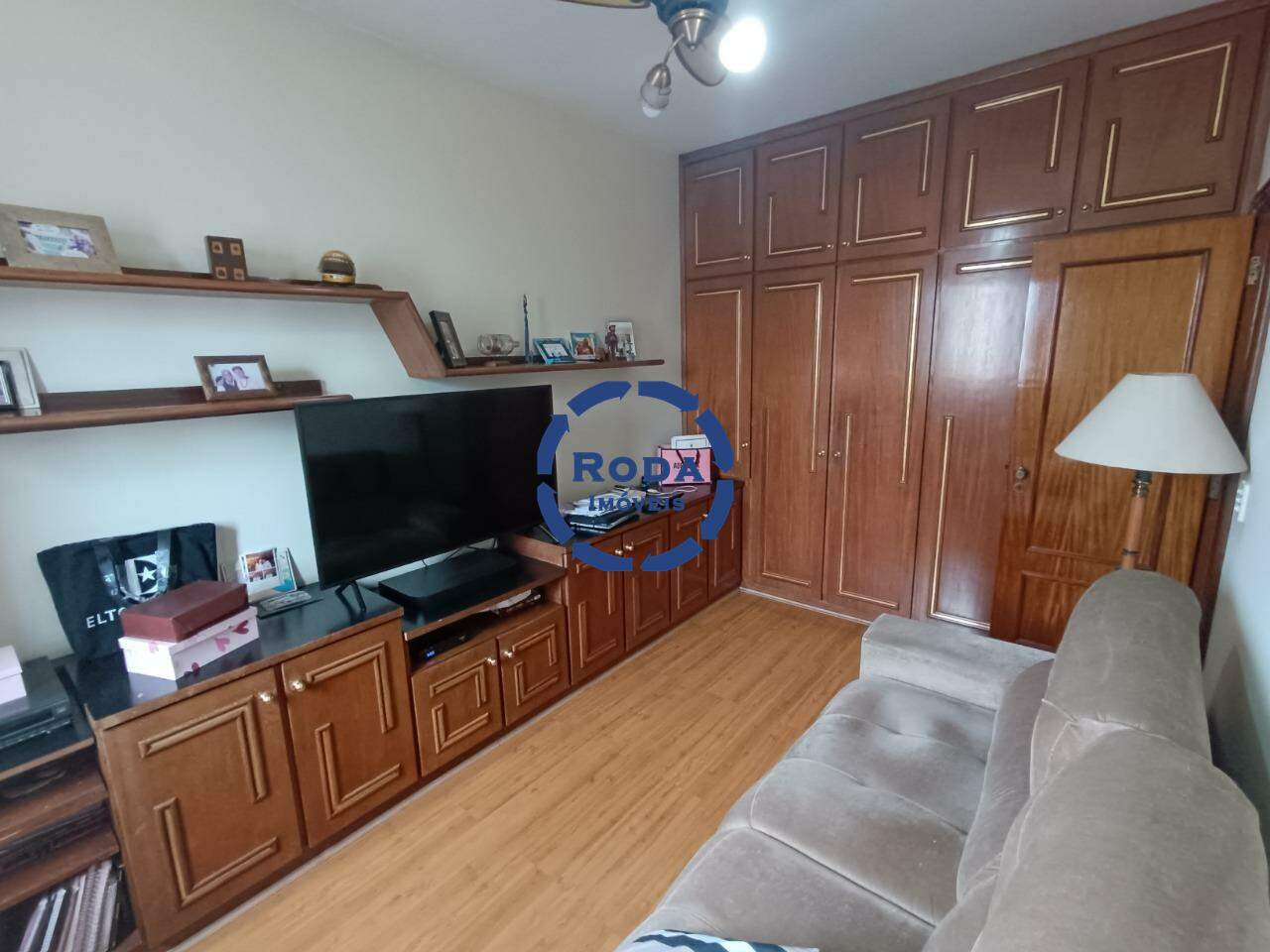 Apartamento à venda no Campo Grande: 