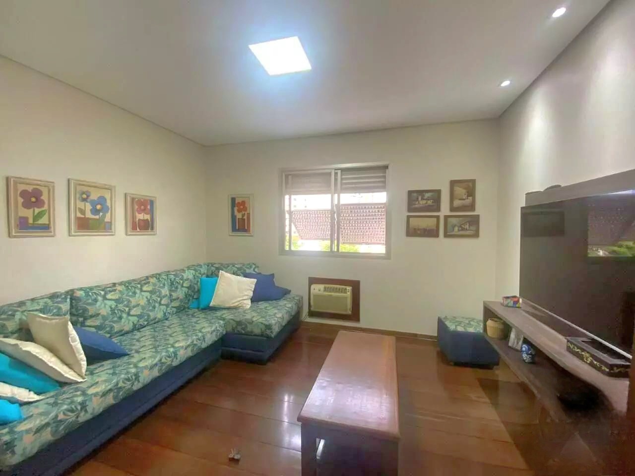 Apartamento à venda no Ponta da Praia: 