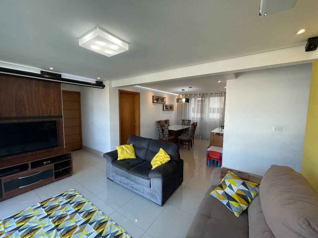 Apartamento à venda no Marapé: 