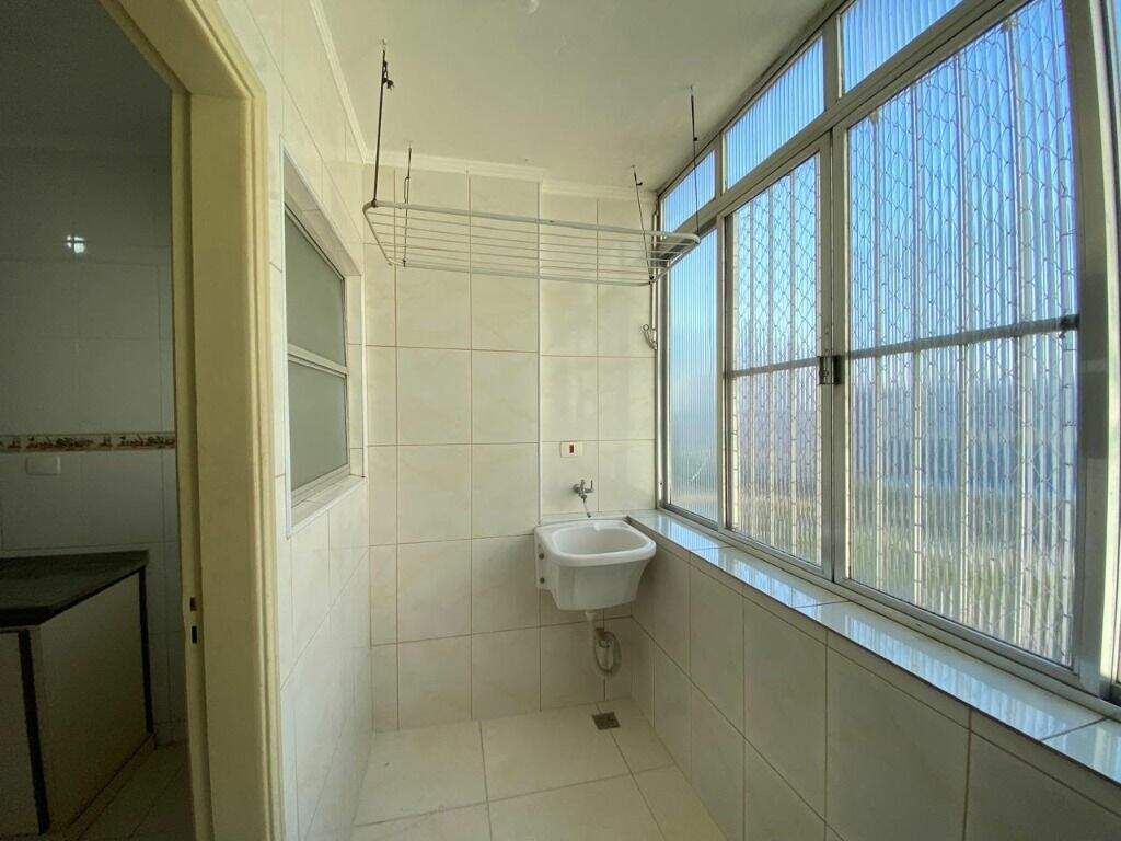 Apartamento à venda no Ponta da Praia: 