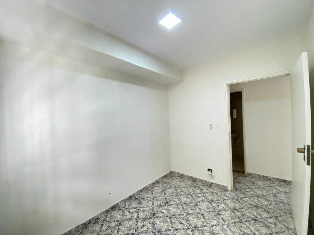 Apartamento à venda no Ponta da Praia: 