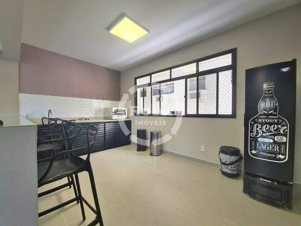 Apartamento à venda no Ponta da Praia: 
