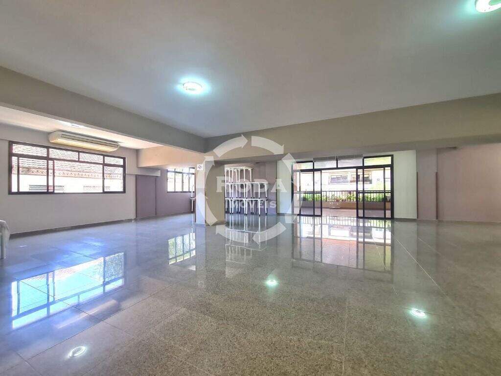Apartamento à venda no Ponta da Praia: 
