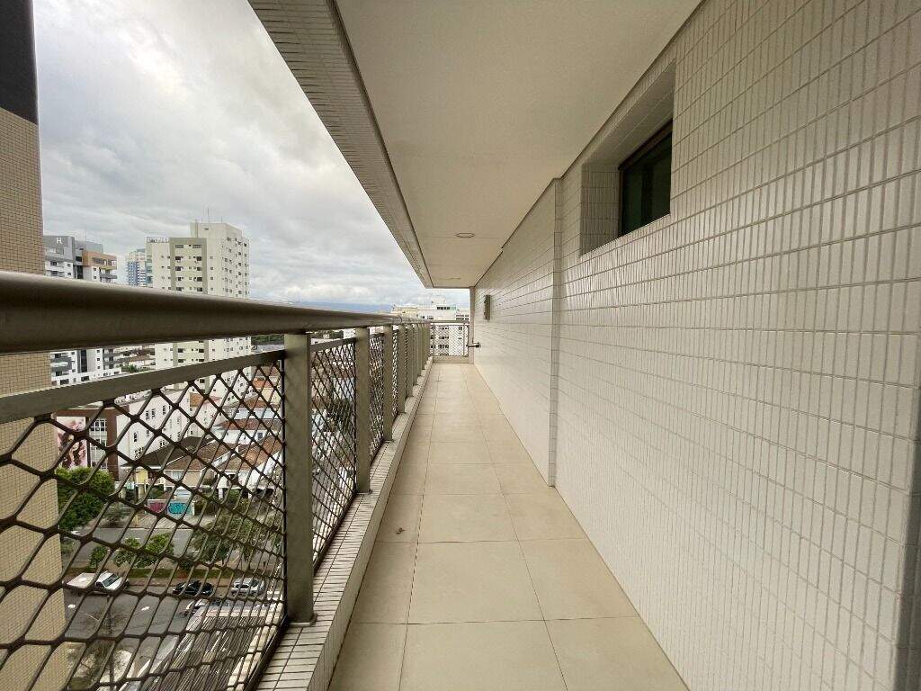 Apartamento à venda no Ponta da Praia: 