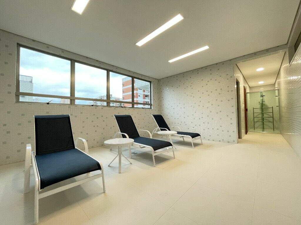 Apartamento à venda no Ponta da Praia: 