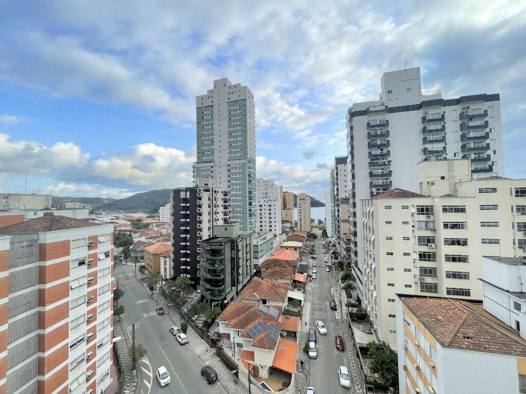 Apartamento à venda no Ponta da Praia: 