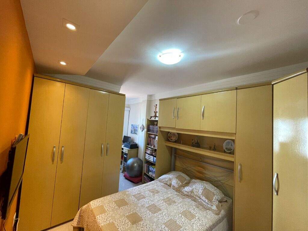 Cobertura Duplex à venda no Embaré: 