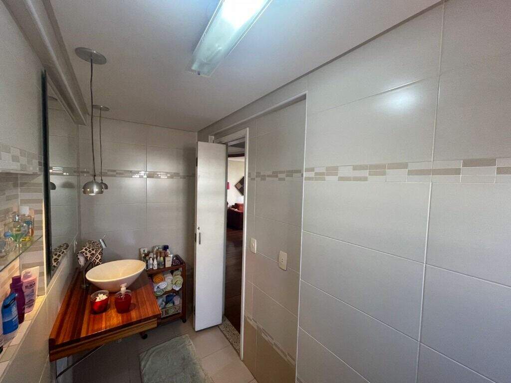 Cobertura Duplex à venda no Embaré: 