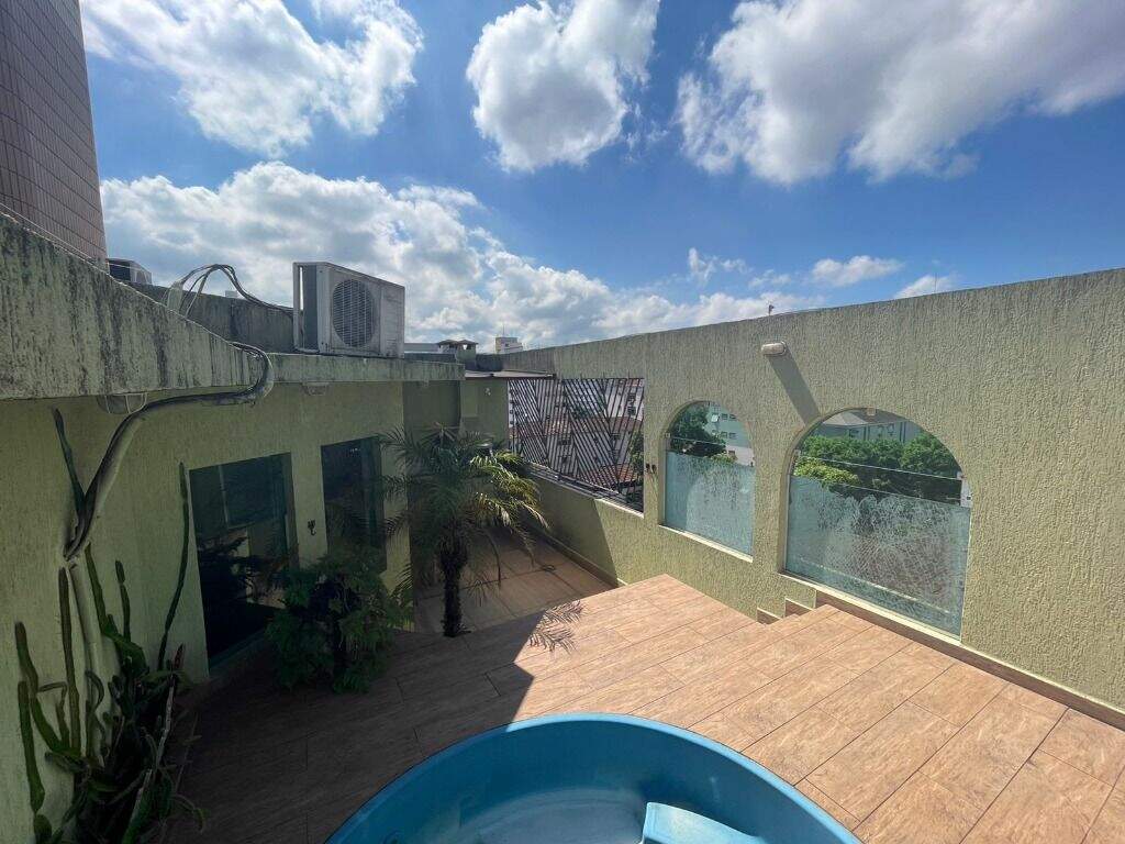 Cobertura Duplex à venda no Embaré: 