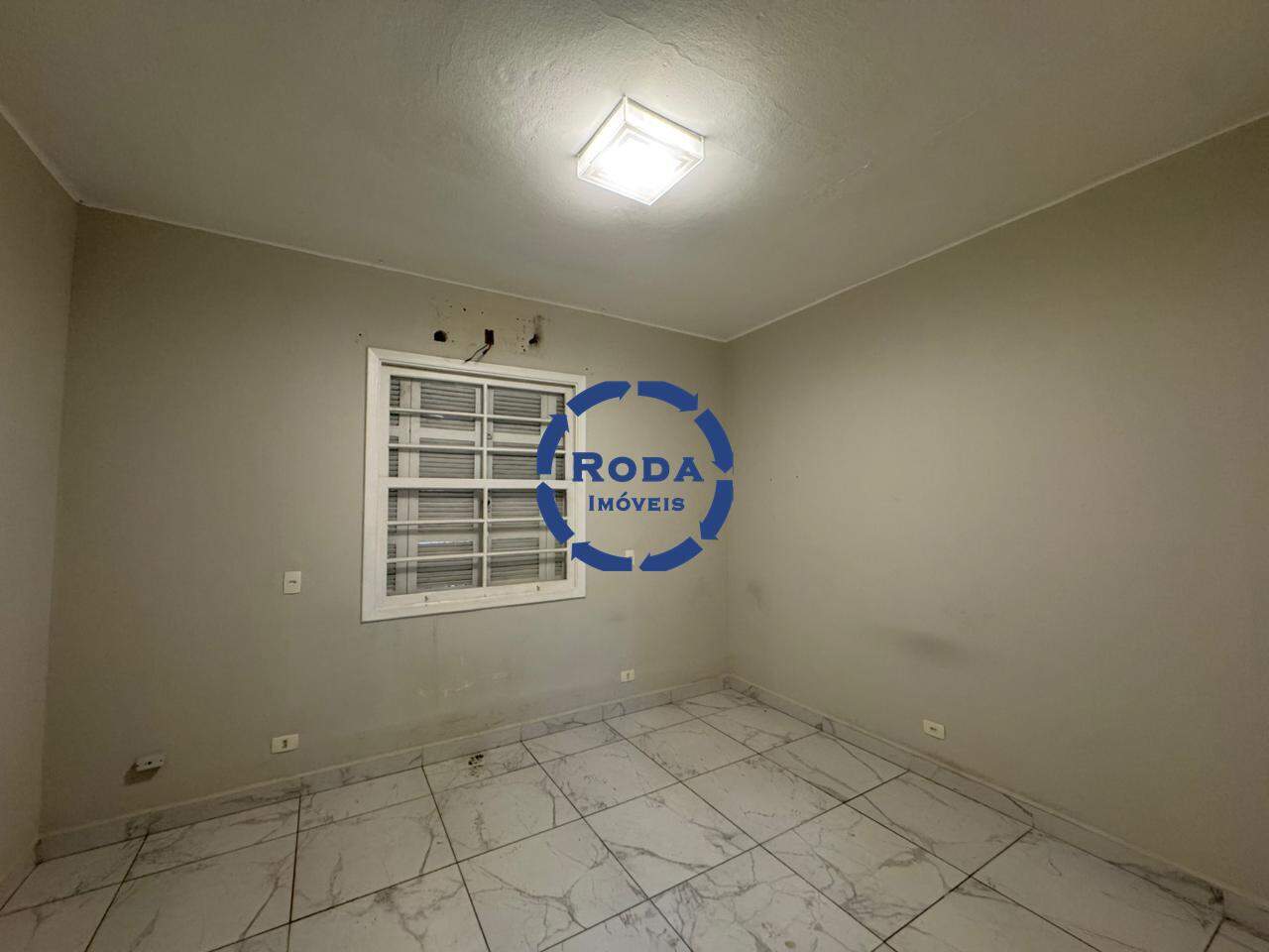 Sobrado à venda no Aparecida: 